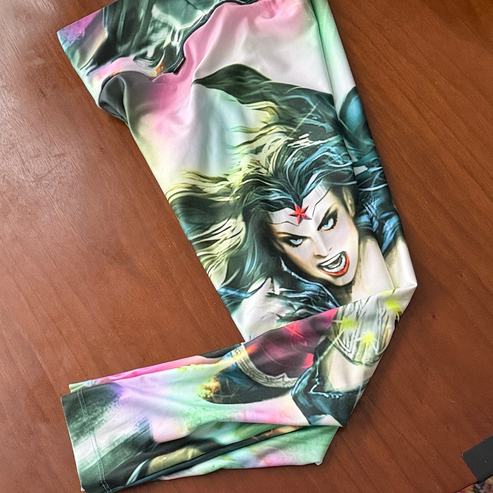 Graphic Comic-Style Leggings in Multicolor with Hero Artwork